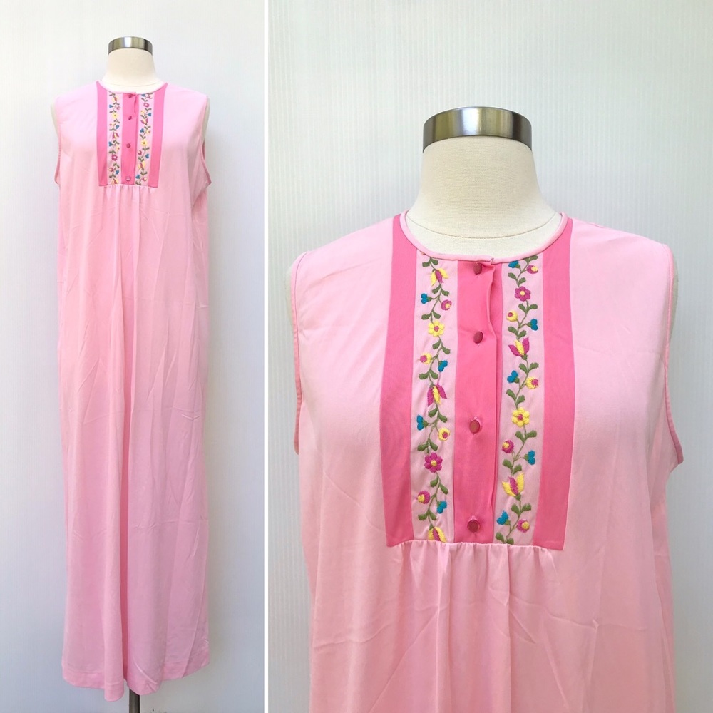 Vintage 60’s pink mod floral embroidered slip dress nightgown nightie lingerie